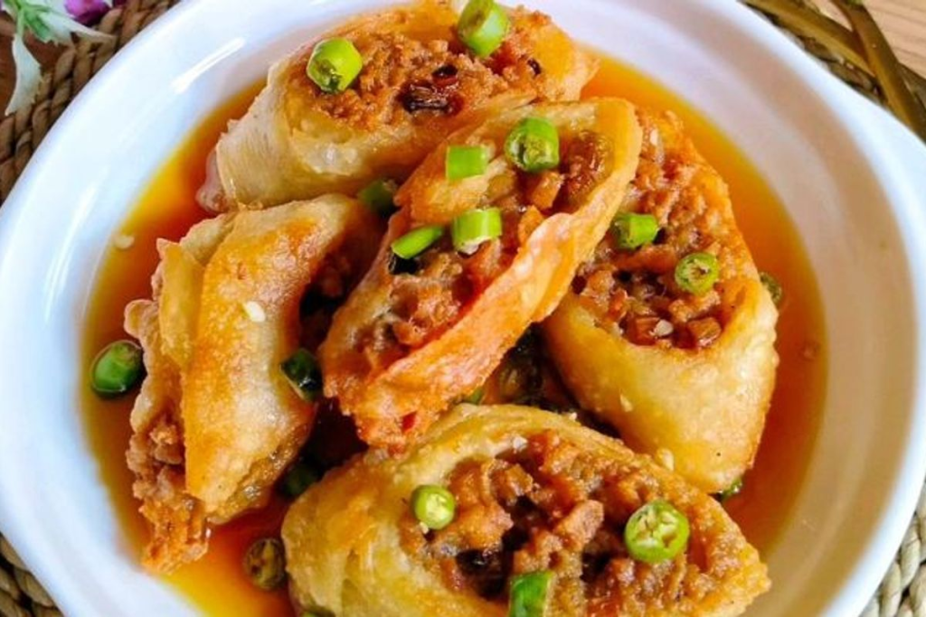 Menyelami Keunikan Gohyong di Cikini: Kuliner dan Suasana yang Memikat