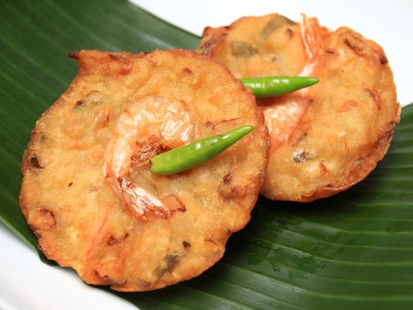 Resep Bakwan Udang Super Gurih dan Renyah, Baru Matang Langsung Diserbu